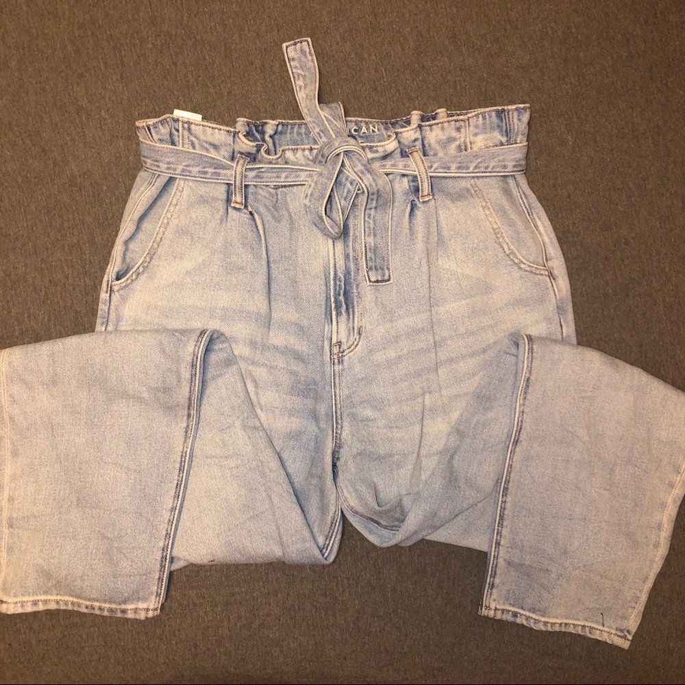 Highest rise paper bag mom jean size 14L